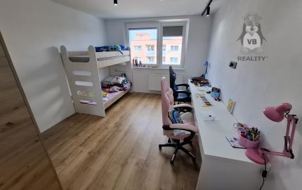 3-izbový byt s loggiou po kompletnej rekonštrukcii - Západ 1