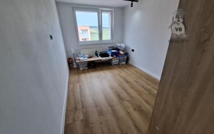 3-izbový byt s loggiou po kompletnej rekonštrukcii - Západ 1