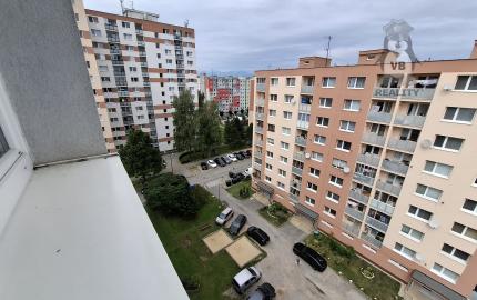 3-izbový byt s loggiou po kompletnej rekonštrukcii - Západ 1