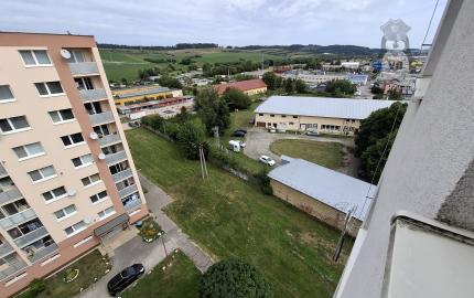 3-izbový byt s loggiou po kompletnej rekonštrukcii - Západ 1