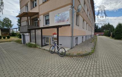 Rozsiahly obchodný priestor s výmerou 284 m², Poprad