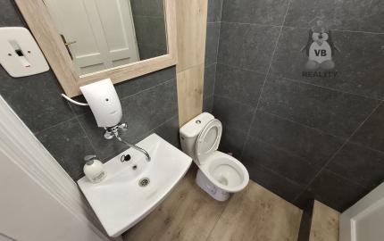 Kancelárske priestory priamo na námestí – 38 m²