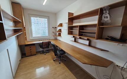 Prenájom bytu 4+1 s loggiou na sídlisku Západ, Spišská Nová Ves