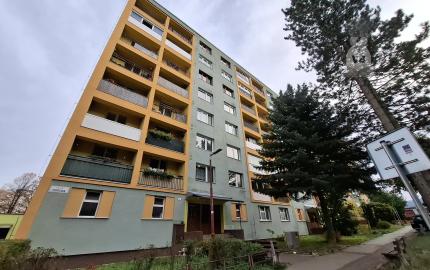 2-izbový byt s loggiou na sídlisku Tarča – Topoľová ulica