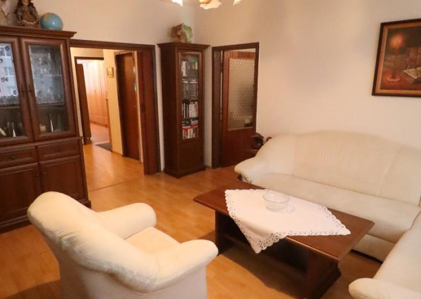 Byt 5+1 s loggiou na sídlisku Mier, Spišská Nová Ves