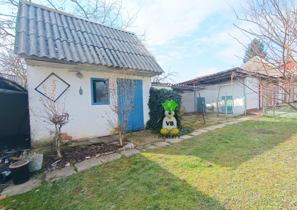 6- izbový rodinný dom 2164 m2, Záhor