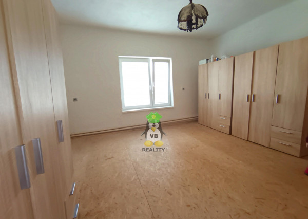 6- izbový rodinný dom 2164 m2, Záhor