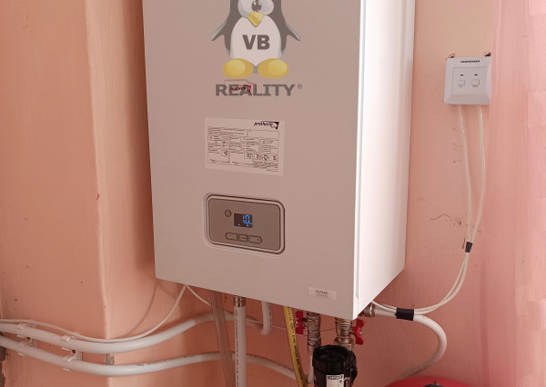 6- izbový rodinný dom 2164 m2, Záhor