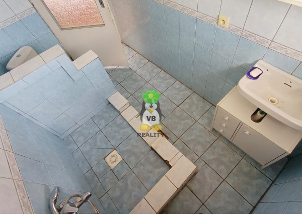 6- izbový rodinný dom 2164 m2, Záhor