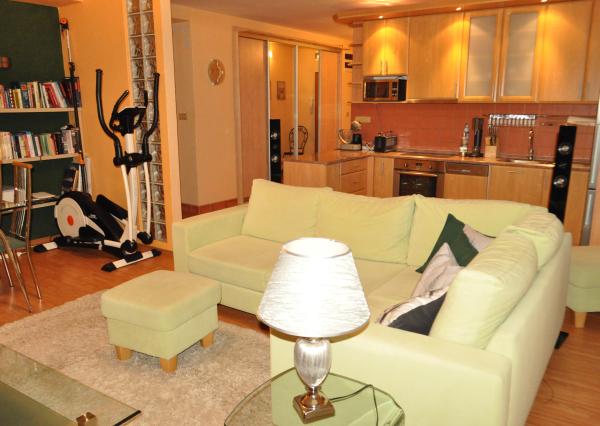 Prenájom bytu 2+1, centrum Spišská Nová Ves