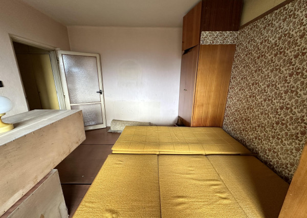 Byt 2+1 s loggiou centrum, Sp. Nová Ves