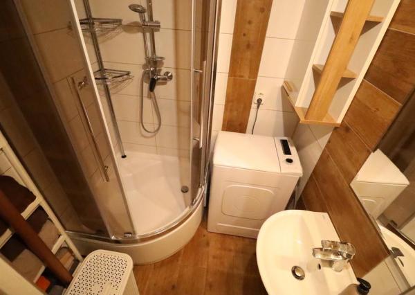 Byt 2+1 s dvomi loggiami na sídlisku Tarča, Sp. Nová Ves