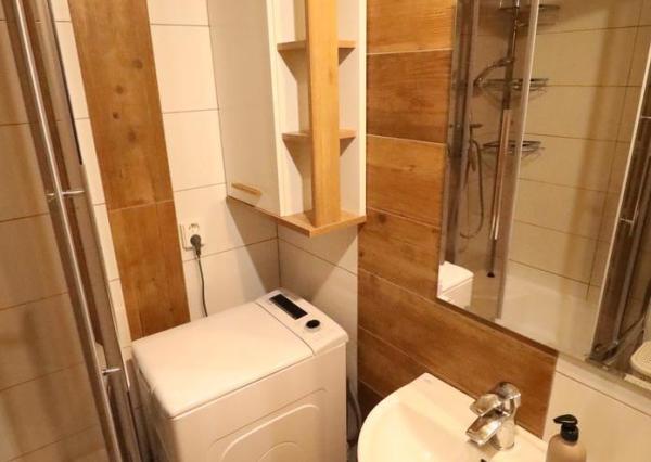 Byt 2+1 s dvomi loggiami na sídlisku Tarča, Sp. Nová Ves