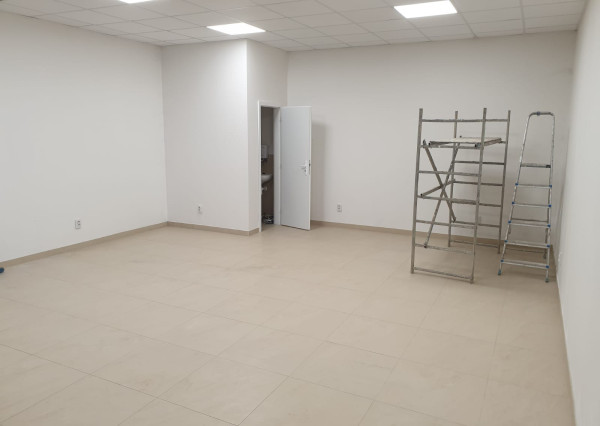 Prenájom obchodných priestorov v OC DRUŽBA na sídlisku Tarča, Spišská Nová Ves