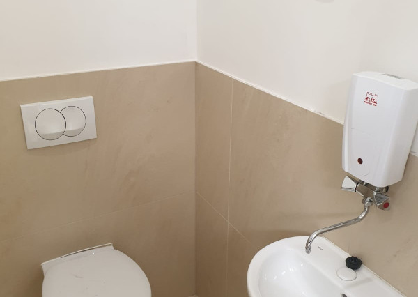 Prenájom obchodných priestorov v OC DRUŽBA na sídlisku Tarča, Spišská Nová Ves