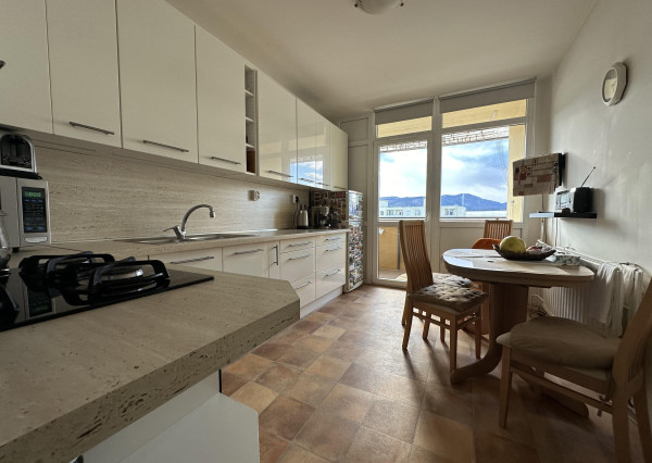 Byt 5+1 s loggiou sídl. Mier, Sp. Nová Ves