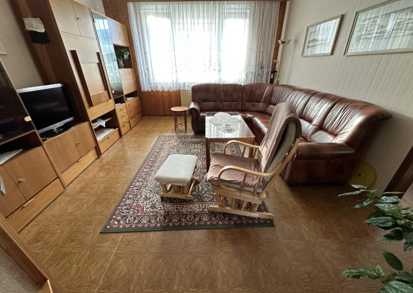 Byt 5+1 s loggiou sídl. Mier, Sp. Nová Ves