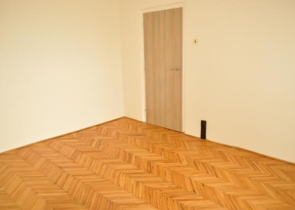 Prenájom bytu 3+1 s loggiou, síld. Tarča, SNV