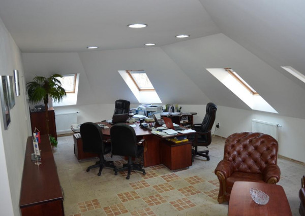 Relaxačný dom Vitálny svet + podkrovné kancelárie, Krompachy