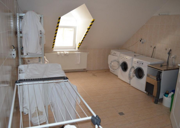 Relaxačný dom Vitálny svet + podkrovné kancelárie, Krompachy