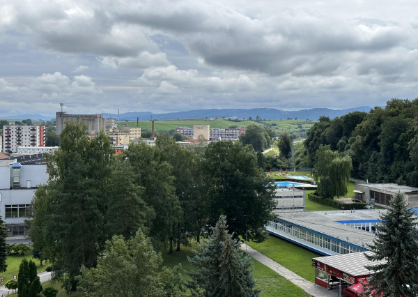 Byt 3+1 s loggiou centrum, Sp. Nová Ves