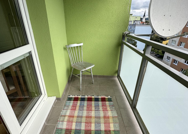 Byt 3+1 s loggiou centrum, Sp. Nová Ves