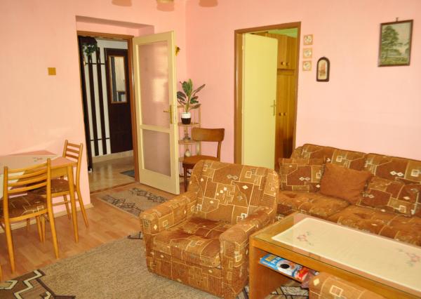 Mezonetový byt 4+1 s loggiou, centrum Spišská Nová Ves