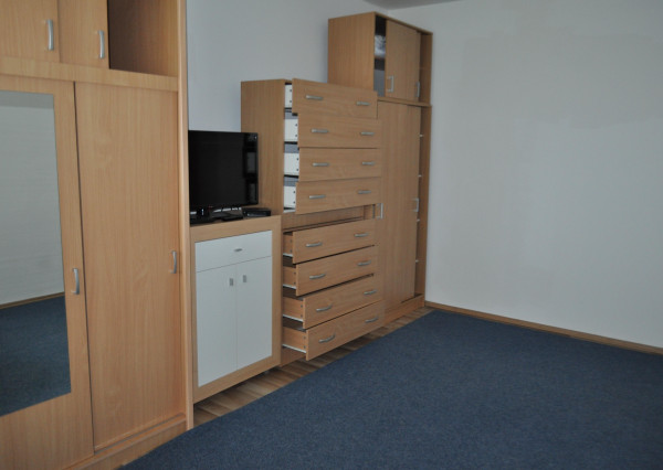 Byt 1+1 sídl. Mier, Sp. Nová Ves