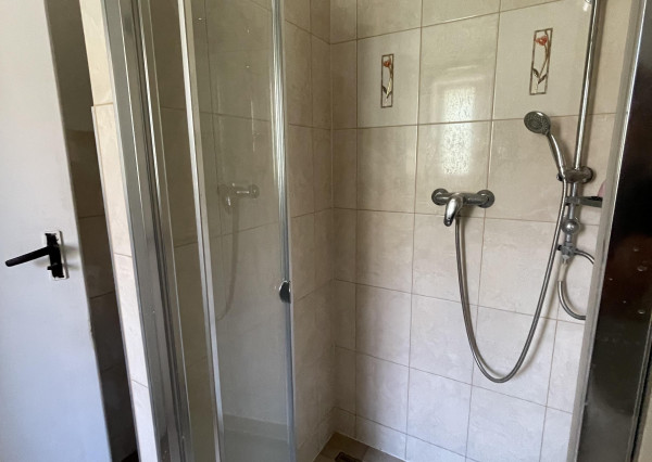 Byt 2+1 s balkónom prerobený na 3.izbový sídl. Rozvoj, Levoča