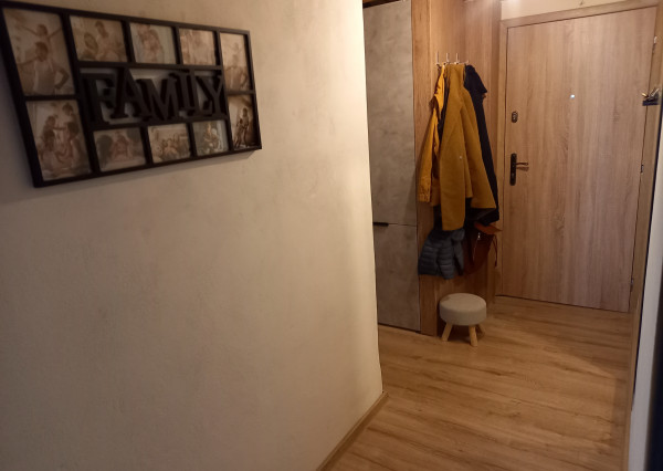 Byt 2+1 s balkónom prerobený na 3.izbový sídl. Rozvoj, Levoča