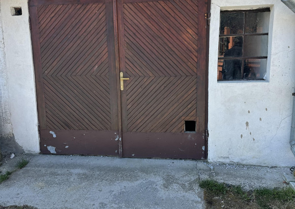 Byt 3+1 s balkónom a garážou Levoča