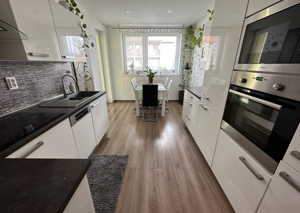 Byt 4+1 s dvomi loggiami Spišské Podhradie, okr. Levoča