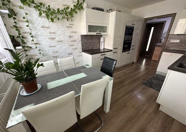 Byt 4+1 s dvomi loggiami Spišské Podhradie, okr. Levoča