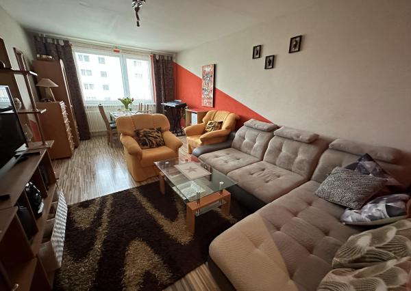 Byt 3+1 s loggiou sídl. Západ 1, Sp. Nová Ves