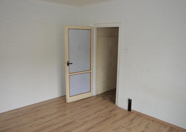 Byt 2+1 s loggiou na sídl. Tarča, Sp. Nová Ves