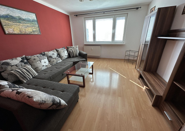 Byt 3+1 s loggiou sídl. Západ 1, Sp. Nová Ves