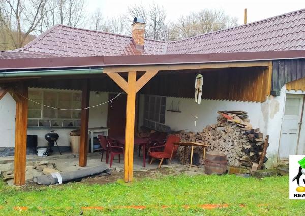 PREDANÉ - Rodinný dom alebo chalúpka pod lesom, 892 m2, Remetské Hámre