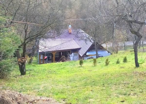 PREDANÉ - Rodinný dom alebo chalúpka pod lesom, 892 m2, Remetské Hámre