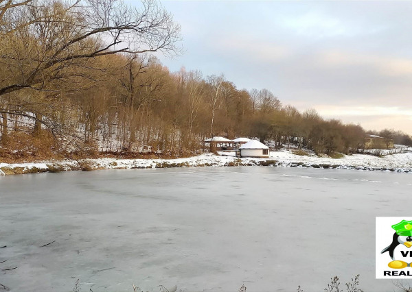 Víkendový domček alebo chalupa 12 km od Sobraniec