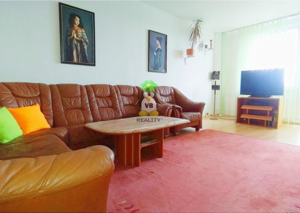 Útulný 3- izbový byt, 74 m2, Michalovce