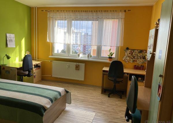 Byt 3+1 s loggiou, sídl. Západ 1, Sp. Nová Ves