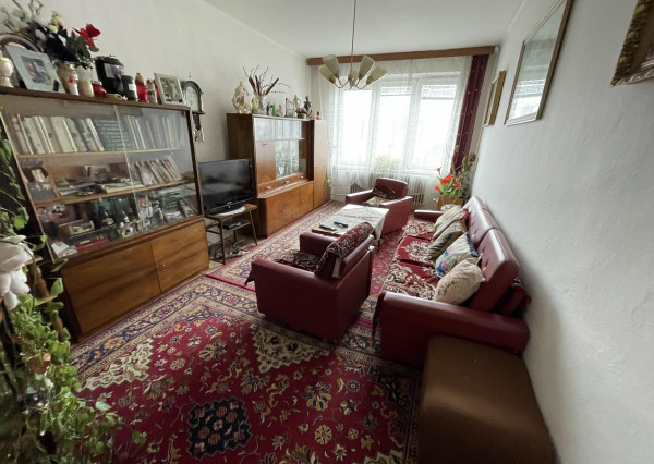 Byt 2+1 centrum Sp. Nová Ves