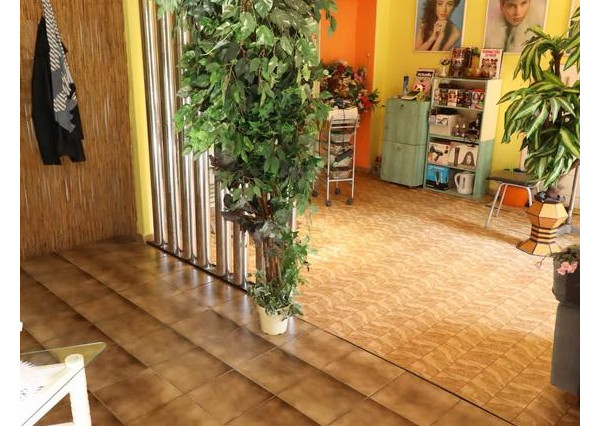 Kaderníctvo - priestor služby v obci Markušovce, okres Sp. Nová Ves