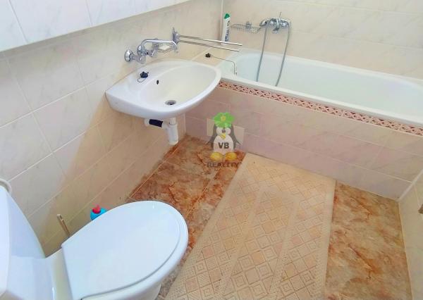 Jedinečný rodinný dom v obci Vinné s rozľahlým pozemkom