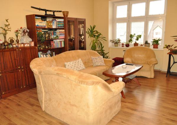 Velkometrážny byt 3+1 s garážou centrum, Sp. Nová Ves