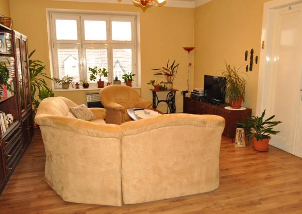 Velkometrážny byt 3+1 s garážou centrum, Sp. Nová Ves