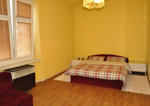 Velkometrážny byt 3+1 s garážou centrum, Sp. Nová Ves