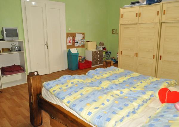 Velkometrážny byt 3+1 s garážou centrum, Sp. Nová Ves