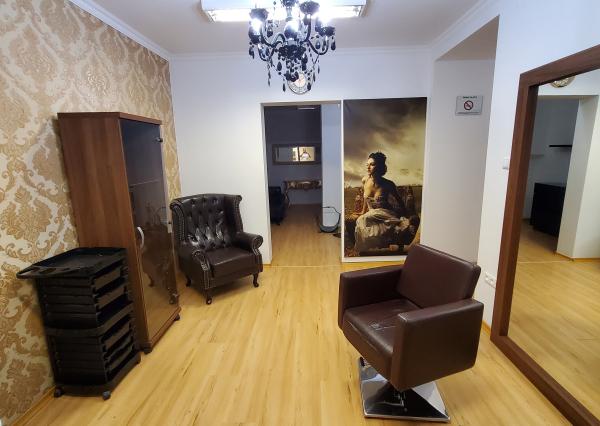 Prenájom komerčných nebytových priestorov v centre SNV