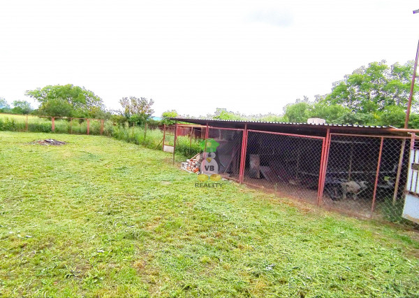 VÝRAZNE ZNÍŽENÁ CENA -Veľkorysý 5. izbový dom, Žbince